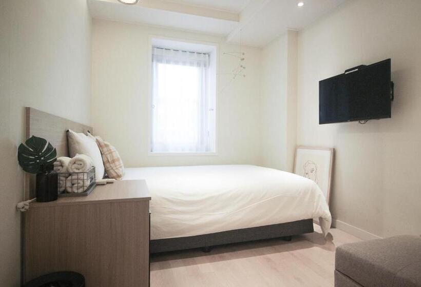 اتاق استاندارد, Artravel Home