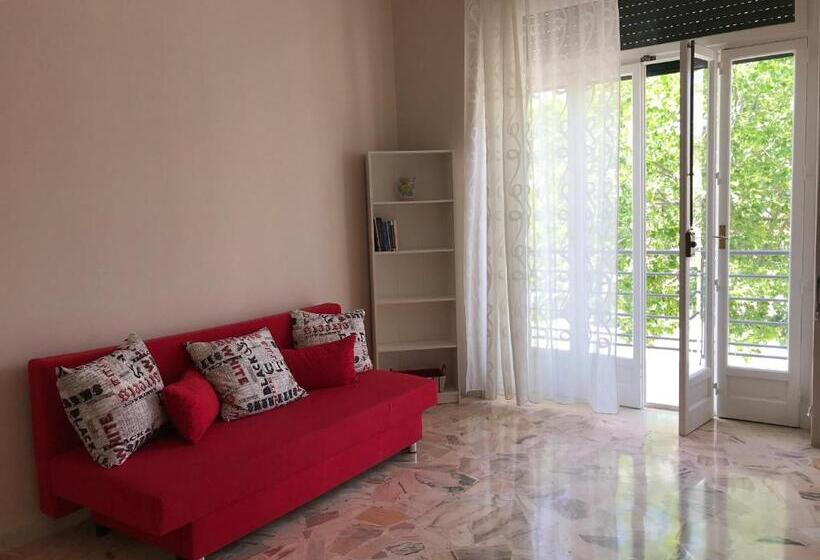 آپارتمان 1 خوابه با بالکن, Le Torrette Rooms And Apartments