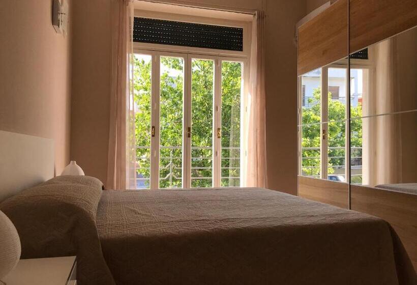 آپارتمان 1 خوابه با بالکن, Le Torrette Rooms And Apartments
