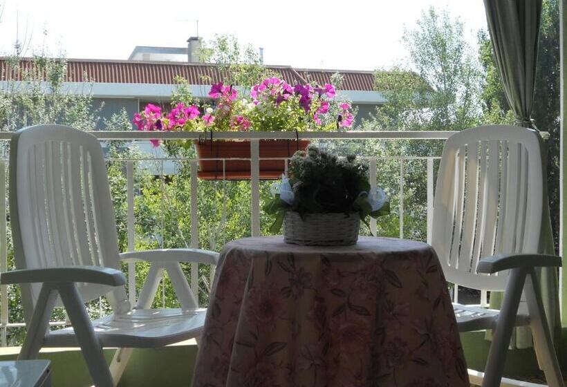 اتاق استاندارد, Ai Fiori