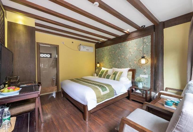 Номер Deluxe, Lijiang Gui Yuan Tian Ju Guesthouse