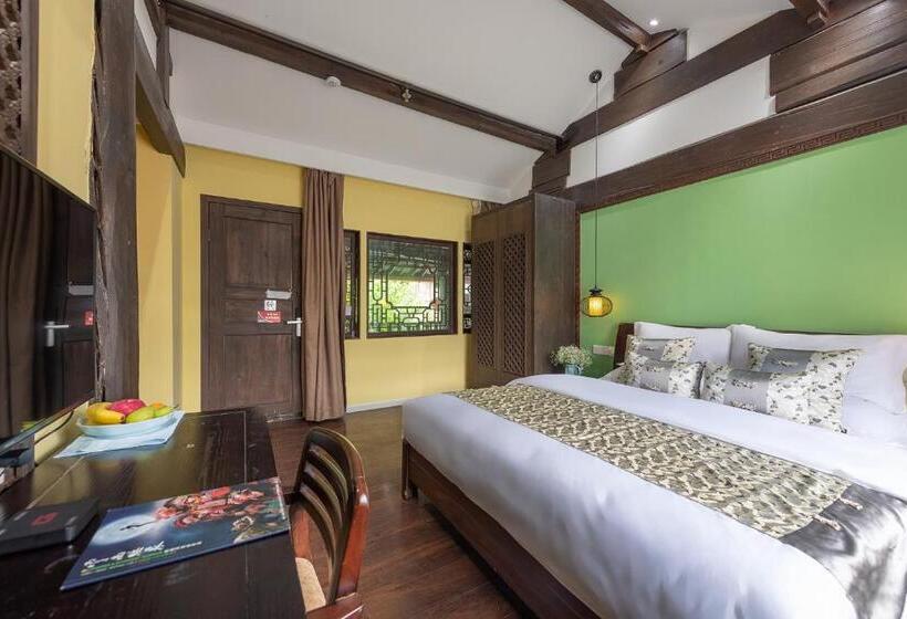 Полулюкс, Lijiang Gui Yuan Tian Ju Guesthouse