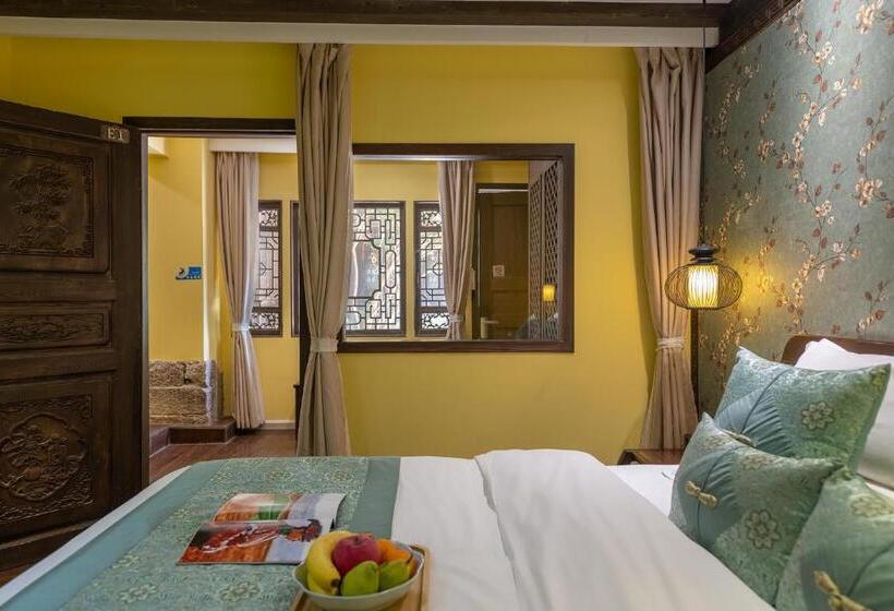Люкс 2 Спальни, Lijiang Gui Yuan Tian Ju Guesthouse