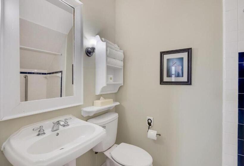 Номер Superior, The Tranquil House Inn