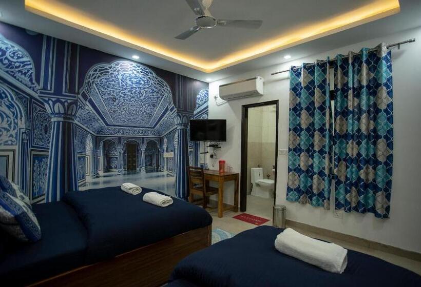 חדר סופריור לשלושה, Yes Boss By Backpackers Heaven Right In Centre Of New Delhi