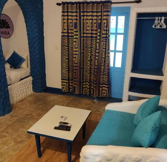 Номер Deluxe, Makarios Boutique