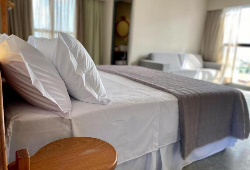 سوئیت با تخت بزرگ, 9006 Suites Natal