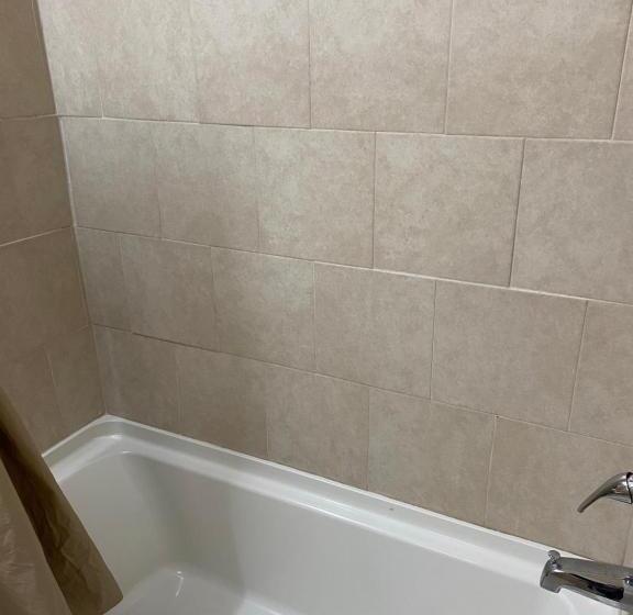 Номер Economy, Budget Inn