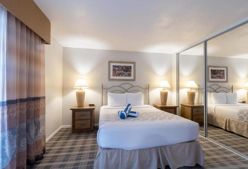 سوئیت 2 خوابه, Vista Mirage Resort
