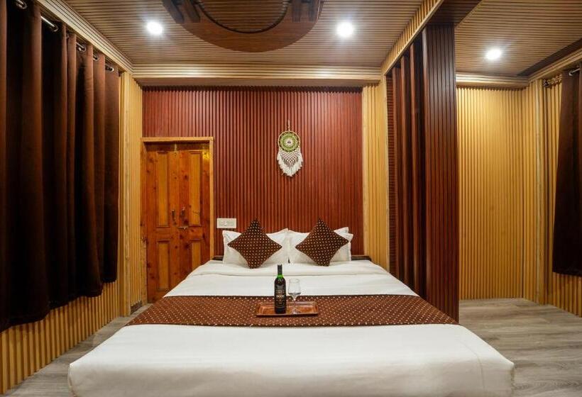 جناح عائلي, Babylon Resort