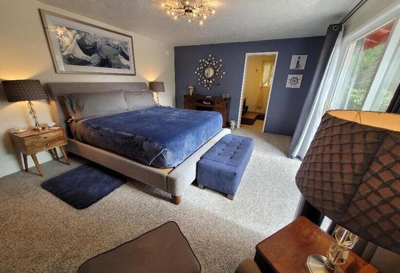 Стандартный Номер Кровать Кинг, Misty Valley Inn