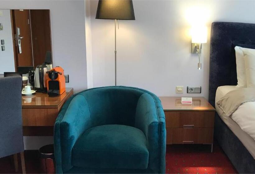 Номер Премиум, Art 'otel