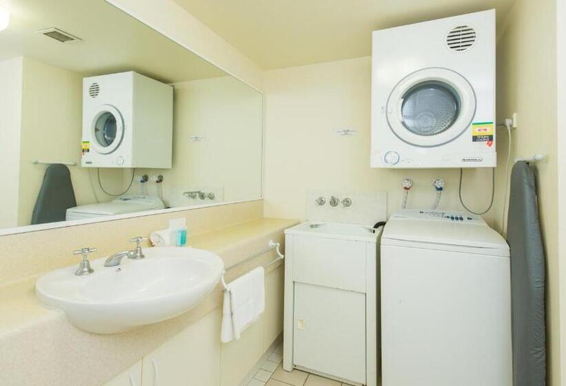 Апартаменты 2 Спальни, Miami Beachside Holiday Apartments