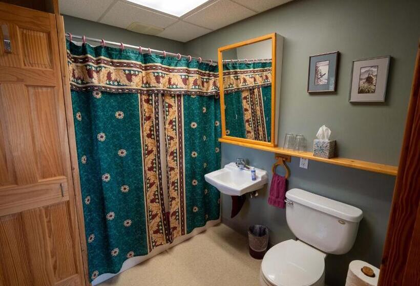اتاق استاندارد, Good Karma Inn
