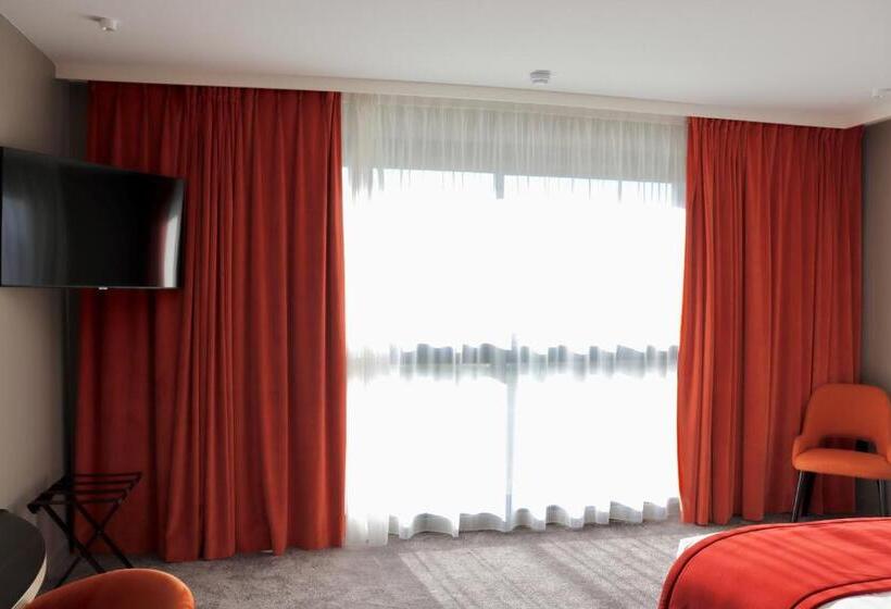 Полулюкс Кровать Кинг, Best Western Plus Le Fairway Hotel & Spa Golf D Arras