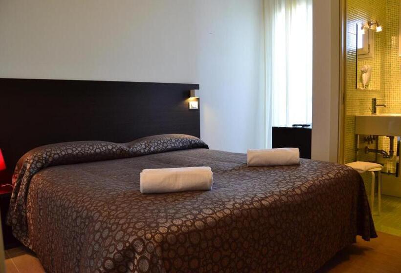 Quarto Familiar, Morena