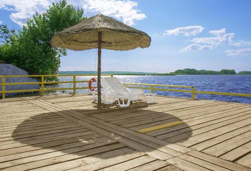 اتاق استاندارد با تراس, Mayak Resort