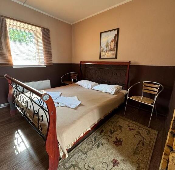 اتاق استاندارد, Mayak Resort