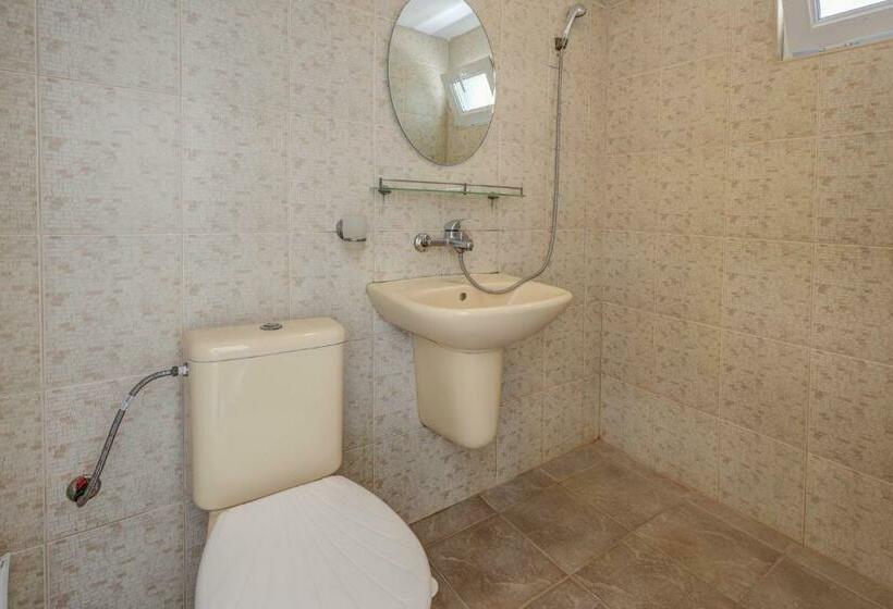 Номер Стандарт Вид на Море, Saint George Hotel 1