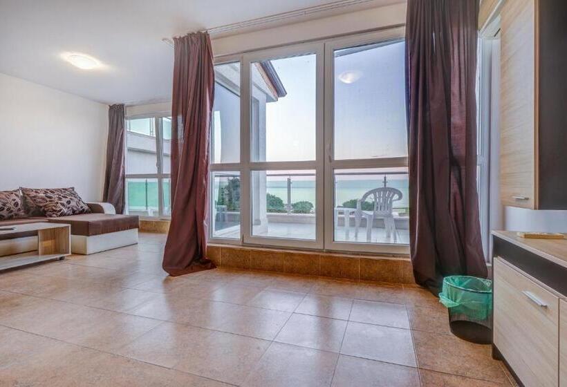 Номер Дюплекс, Saint George Hotel 1