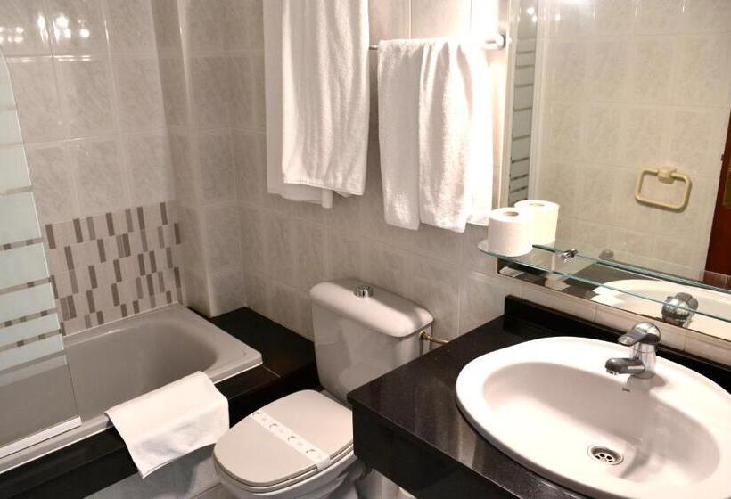 Habitación Premium Vista al Mar., Alda Santa Cristina
