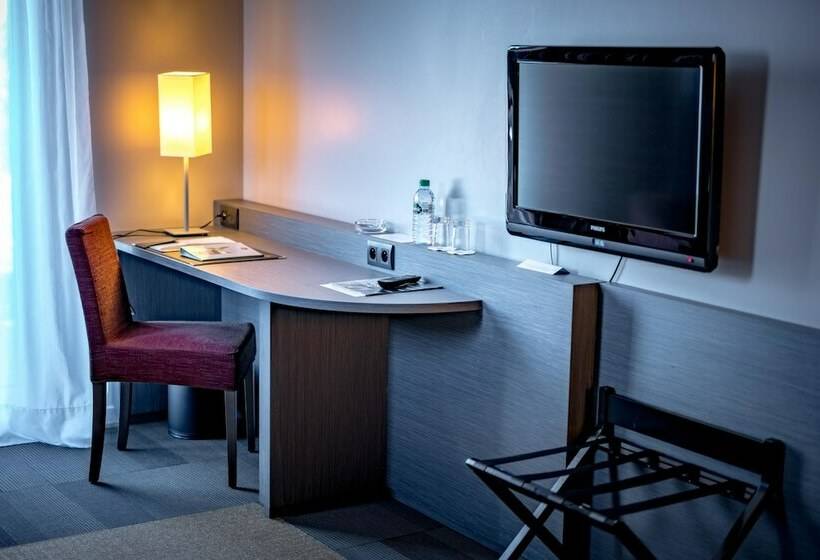 Семейный Номер, Best Western Plus Hôtel Gergovie