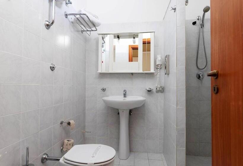 اتاق راحتی یک تخته, Residence Nemo