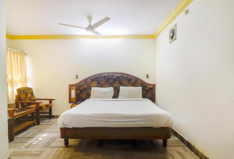 Трехместный Номер Классика, Viceroy Inn