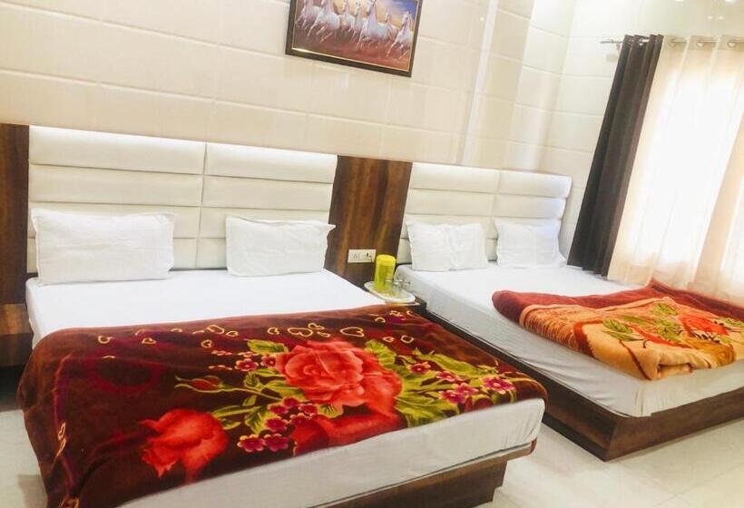 Семейный Номер, Jasneet Homestay