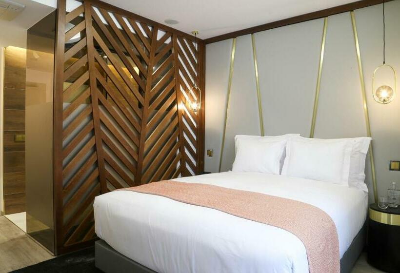 Quarto superior, Vincci Alfama 4*