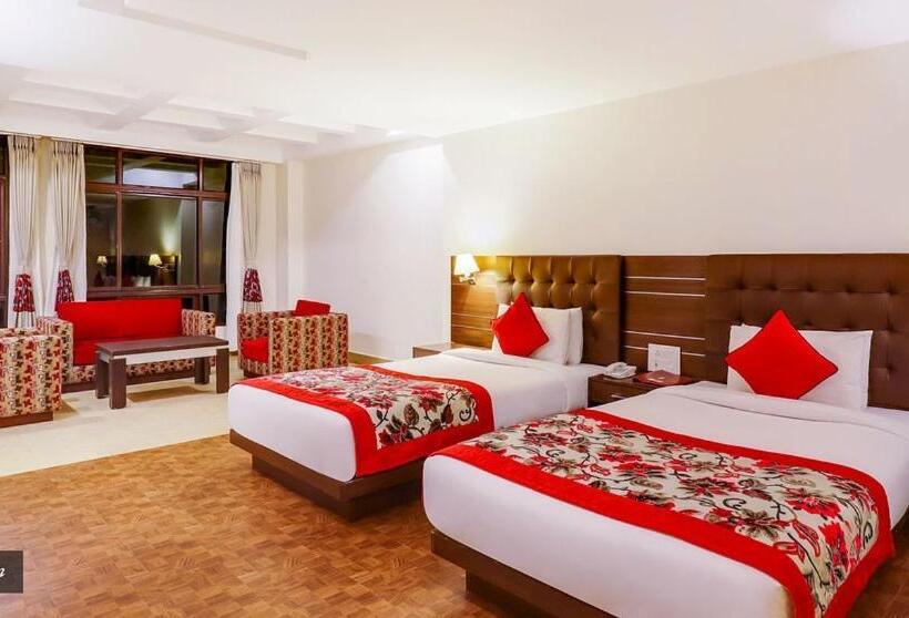سوییت خانوادگی, Sobralia Casino Resort & Spa