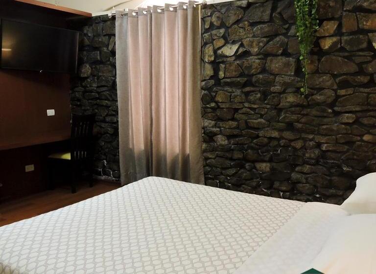 سوییت جونیور, La Villa Mollendo