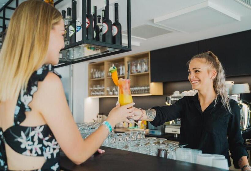 Номер Стандарт, Rákóczi Hotel, Tábor és Rendezvényközpont