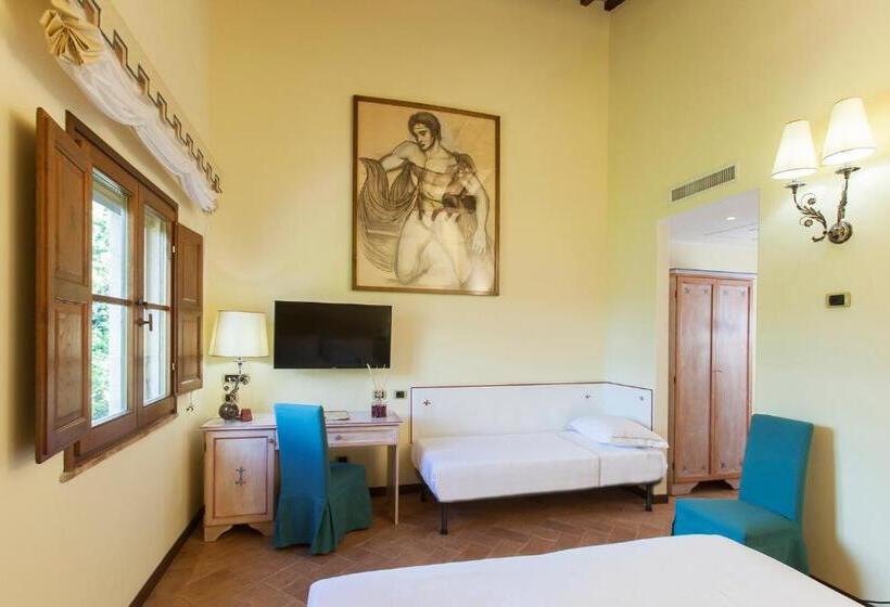スタンダードトリプルルーム, Sovana Hotel & Resort