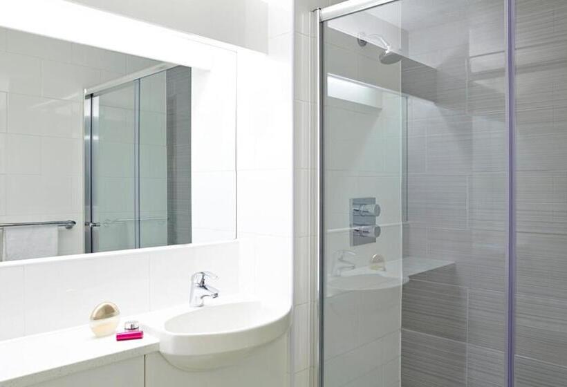 Номер Стандарт, Ibis Budget London Bromley Town Centre