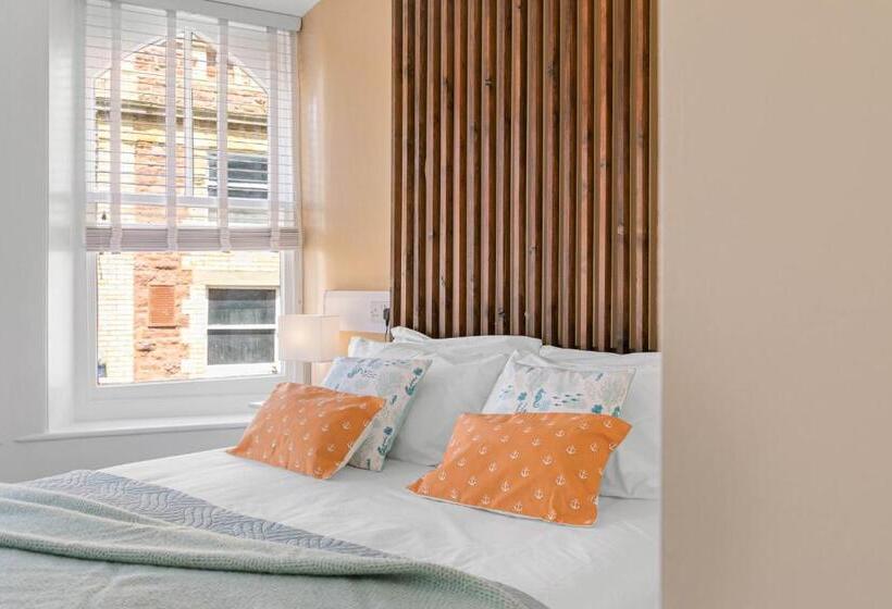 Стандартный Номер Кровать Кинг, Park View R & R   Adult Only   Self Catering   Free Parking   Ev Point