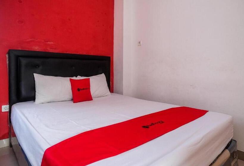 Номер Стандарт, Reddoorz Near Pakuwon Mall Solo Baru