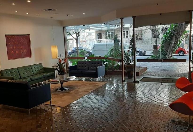Apartamento 1 Dormitório com Sacada, Excelente Apart Hotel Ipanema