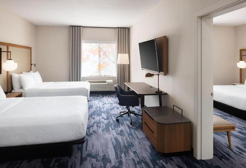 패밀리 룸, Fairfield Inn & Suites By Marriott West Kelowna