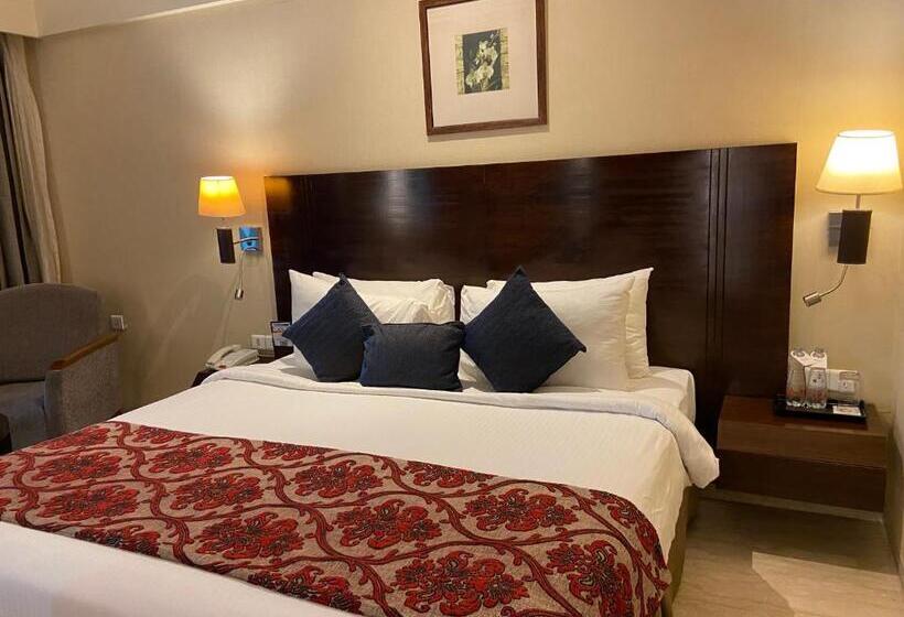 Club Room King Bed, Fortune Select Exotica, Navi Mumbai   Member Itc S Hotel Group