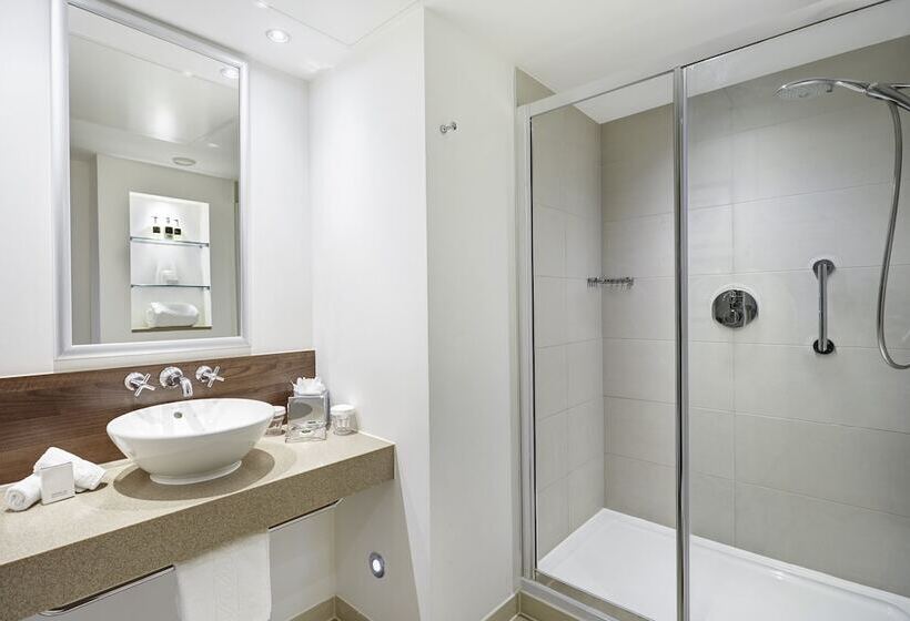 Студия Стандарт, Staybridge Suites Newcastle, An Ihg