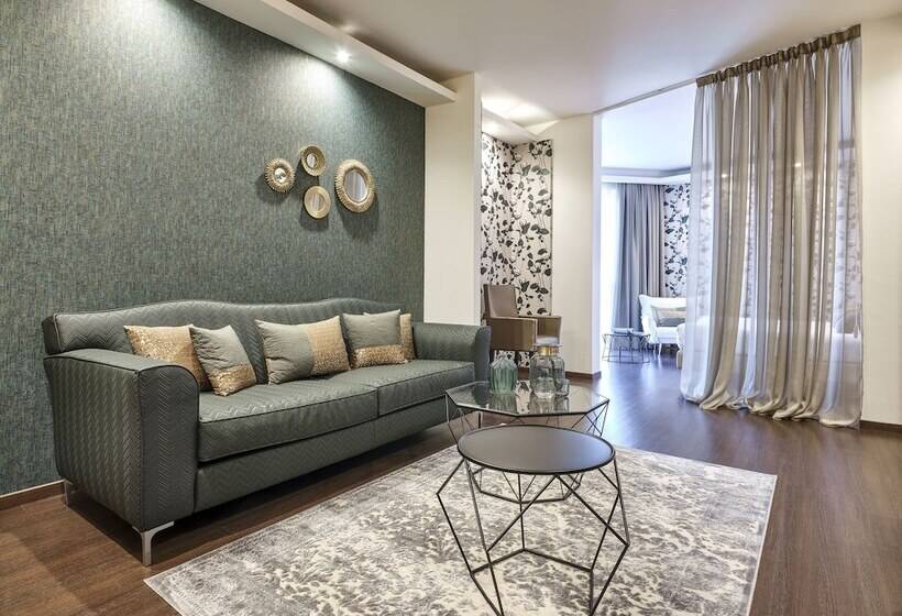Полулюкс, Winter Garden Hotel Bergamo Airport