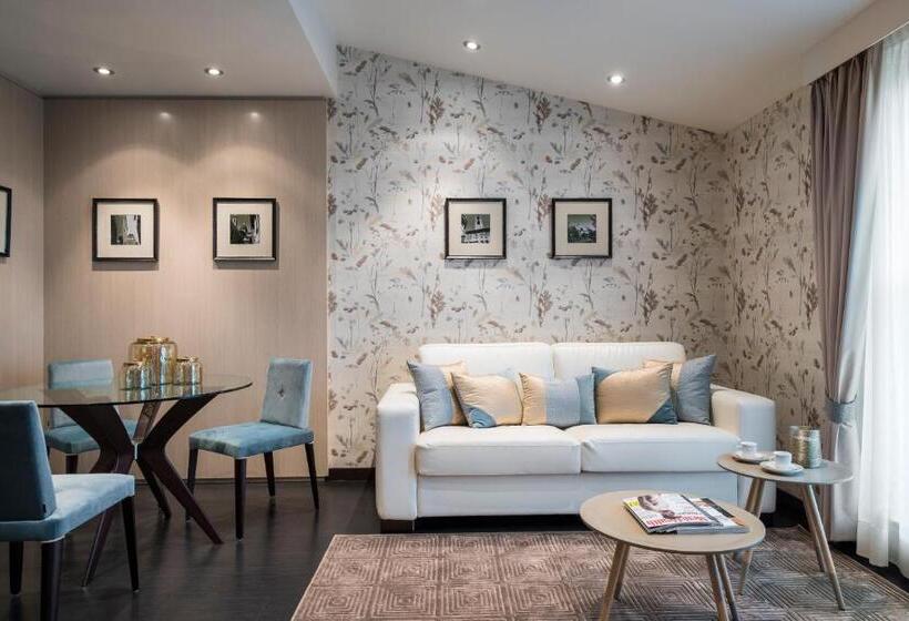 Люкс Престиж, Winter Garden Hotel Bergamo Airport