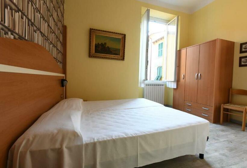 اتاق استاندارد سه نفره, Villa Maria & Apartment