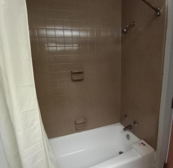 Стандартный Номер Кровать Кинг, Travelodge By Wyndham Petersburg
