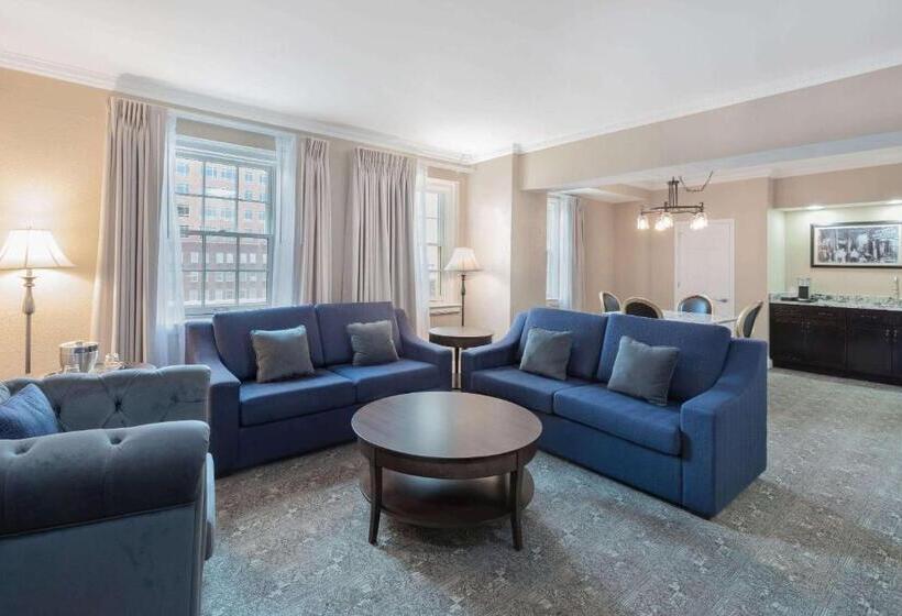 سوئیت پریمیوم, The Americus Hotel, Trademark Collection By Wyndham