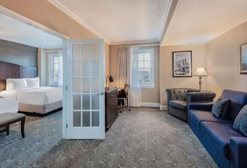 سوئیت با تخت بزرگ, The Americus Hotel, Trademark Collection By Wyndham