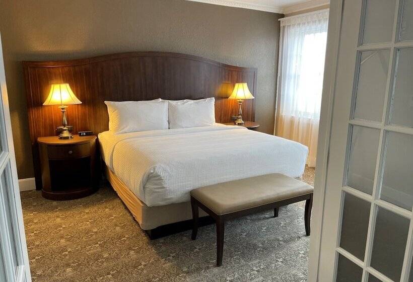 سوییت سوپریور, The Americus Hotel, Trademark Collection By Wyndham
