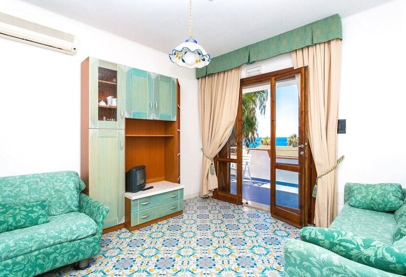 آپارتمان 2 خوابه, Club Residence Martinica