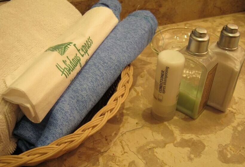 اتاق کلاسیک, Holidays Express